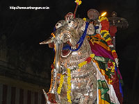 Srirangam Renganathar Yali Vaganam